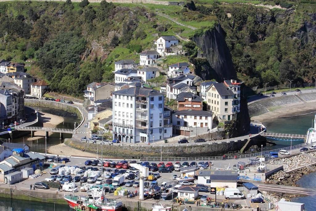 Cambaral As De Guia Appartement Luarca Buitenkant foto